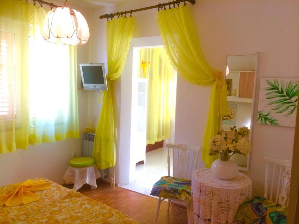 Villa Marga Jelsa  Esterno foto